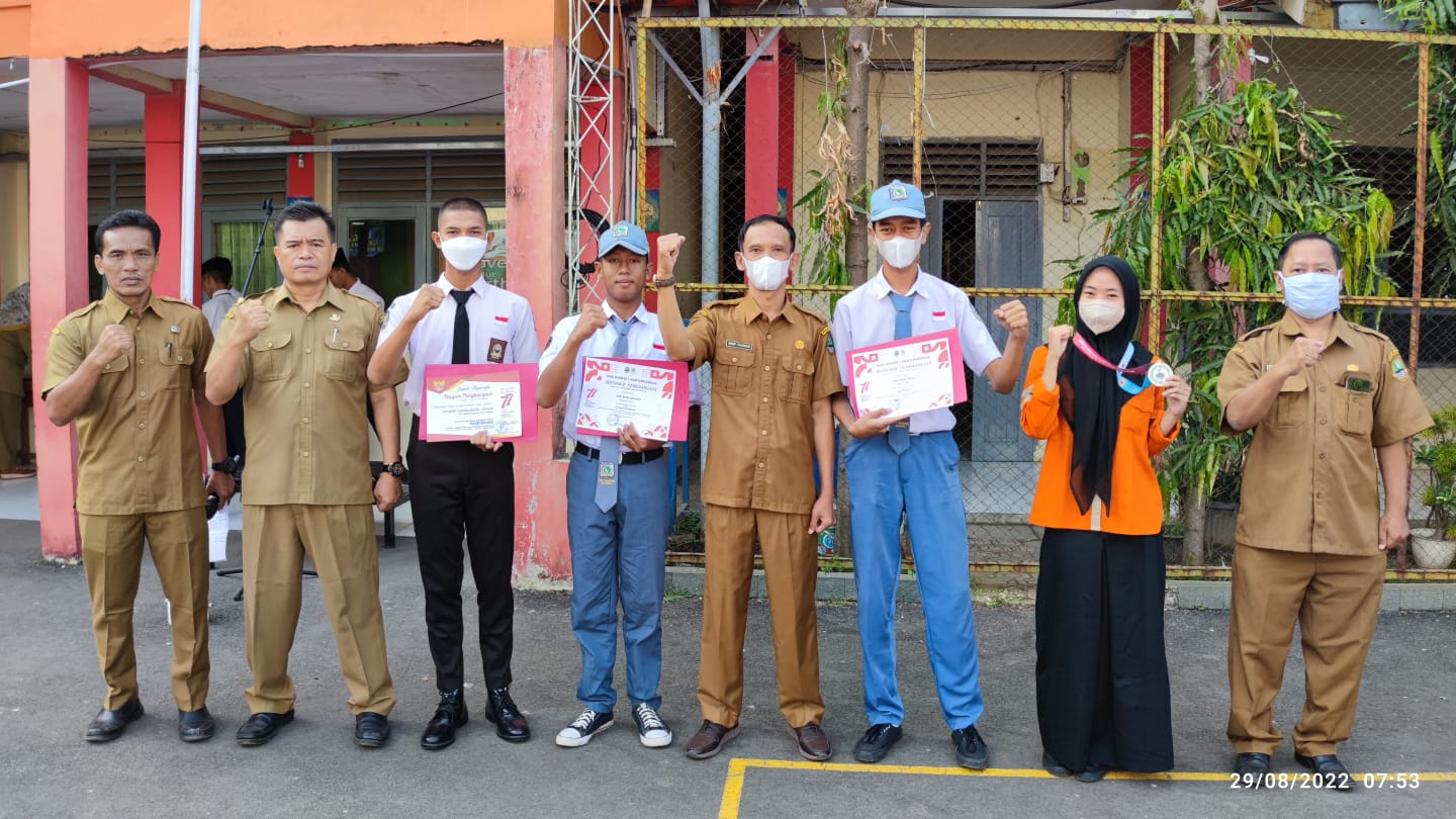 Foto bersama Apresiasi Prestasi